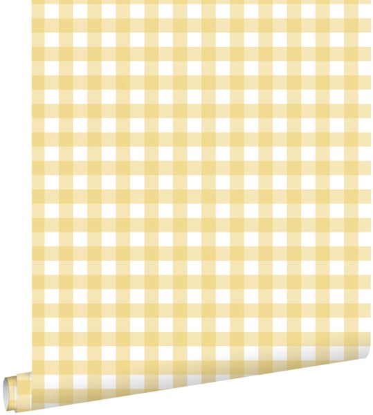 Tapetenrolle mit gelb-weißem Karomuster.