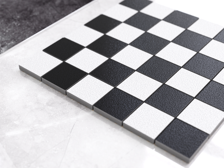 Schwarz-weiße Mosaikfliesen im Schachbrettmuster mit strukturierter Oberfläche aus Keramik.