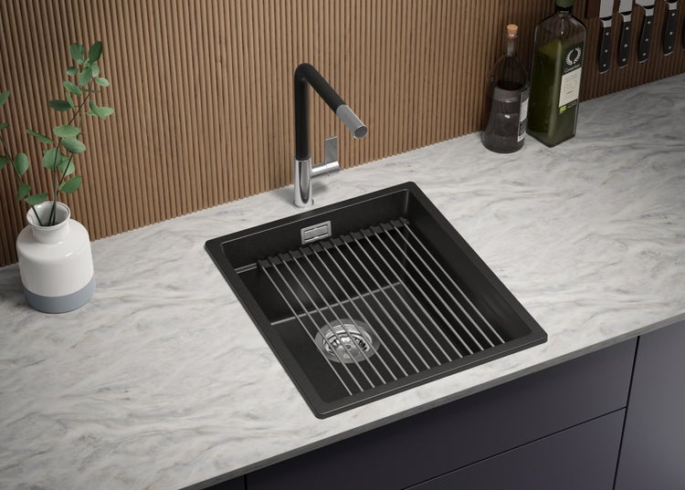 PRIMAGRAN Spülbecken Alles Schwarz 41x47cm, Granitspüle 1 Becken + Ablauf-Set + Aufrollbare Abtropffläche, Küchenspüle ab 45er Unterschrank - Praga Slim