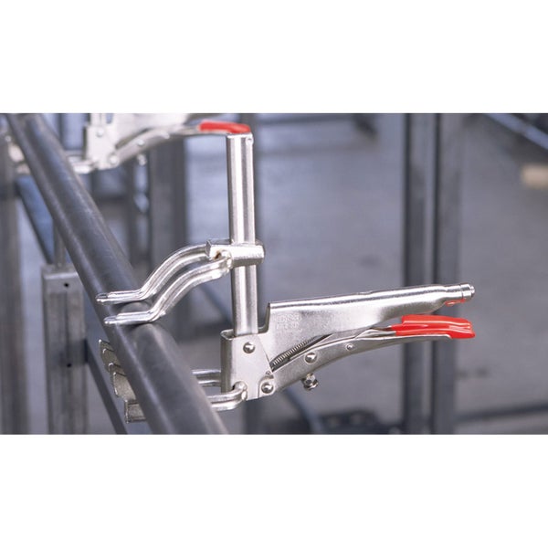 Knebelzwinge zum Fixieren von Werkstücken