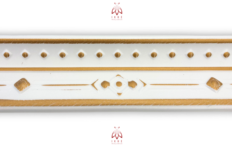 Zierleiste mit Ornamenten