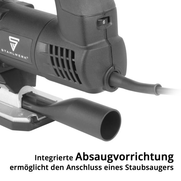 Detailansicht einer Stichsäge mit Staubabsaugvorrichtung und Stahlwerk Logo