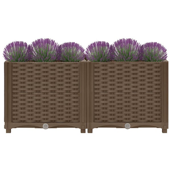 Brauner Pflanzkasten im Rattan-Design mit Lavendel