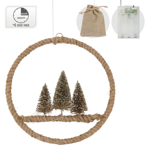 ECD Germany LED Jute Kranz Ø37cm mit 50 warmweißen LEDs, Deko Weihnachtskranz mit 3 Tannen, Jutesäckchen, batteriebetrieben und Timer, Hängekranz aus Seil, Lichterkranz Türkranz Weihnachtsdeko Innen