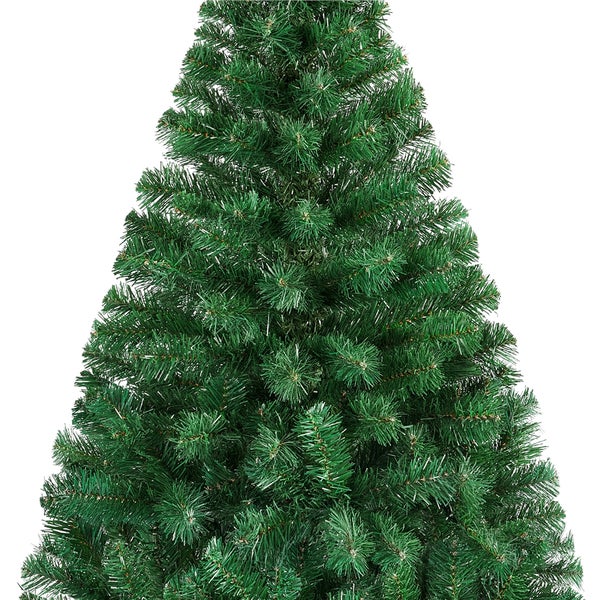 Künstlicher Weihnachtsbaum mit einer Höhe von 124 cm und einer Breite von 72 cm.