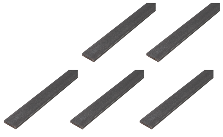 Fünf Flachstahl Stangen als Metallprofil für Heimwerkerprojekte
