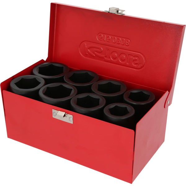 Steckschlüsselsatz in rotem Metallkoffer