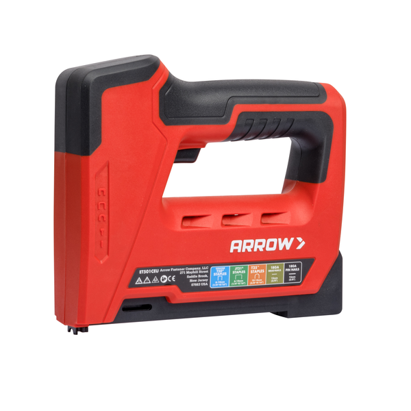 Elektrischer Tacker und Nagler Arrow ET501CEU in Rot und Schwarz, für T50, JT21, T25 Klammern und 18 Gauge Nägel. Arrow Logo.