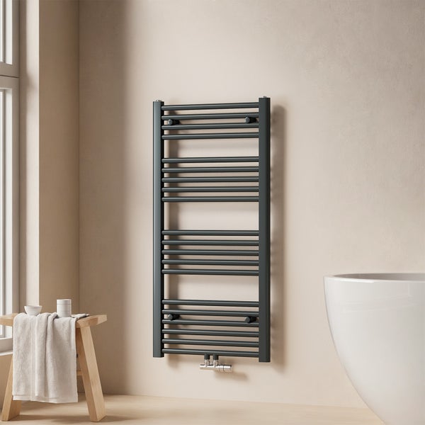 EMKE Badheizkörper Handtuchheizkörper 100x50 cm, Wasserbetrieb, Mittelanschluss, 427W, Rundrohr-Design, Anthrazit, für Badezimmer