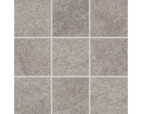 Nahaufnahme von Bodenfliesen mit Steinmuster