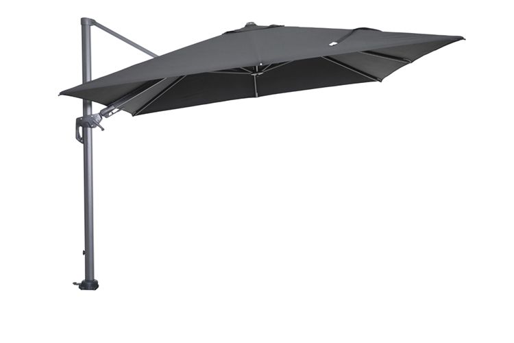 Quadratischer Ampelschirm mit anthrazitfarbenem Tuch und grauem Metallgestell.