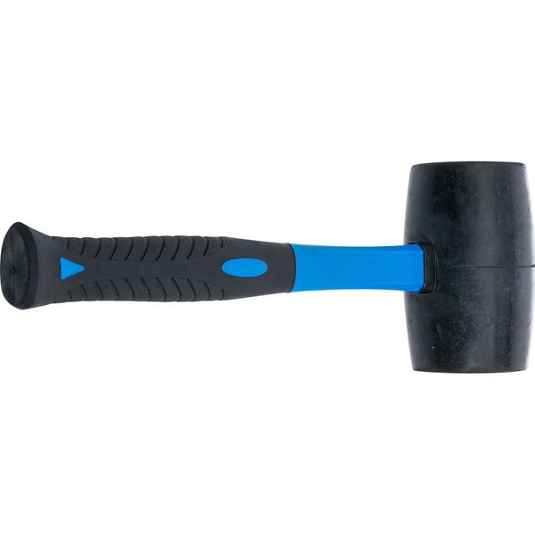 Werkzeugsatz zur Motorreparatur in blauem Koffer