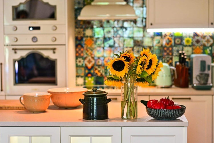 Keramikfliesen mit verschiedenen Mustern