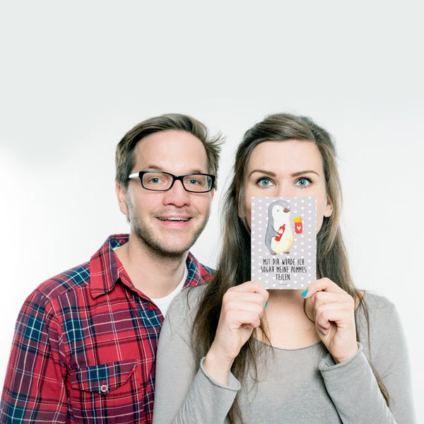Mr. & Mrs. Panda Postkarte Pinguin Pommes - Grau Pastell