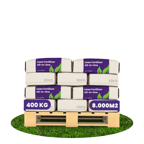 Palette mit 400 Kilogramm Rasendünger All-In-One in 20 Kilogramm Säcken, für eine Fläche von 8000 Quadratmetern.