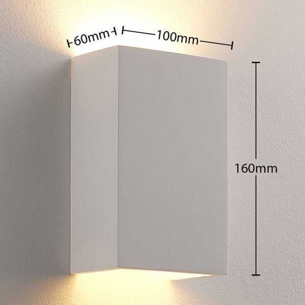 Eckige Wandleuchte mit Licht nach oben und unten, Maße: Höhe 160 Millimeter, Breite 100 Millimeter, Tiefe 60 Millimeter.
