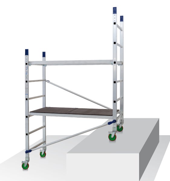 Fahrgerüst mit Plattform und Rollen