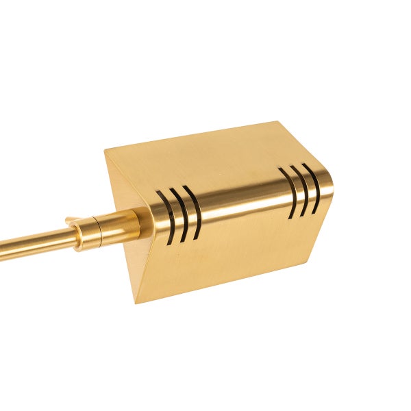 Nahaufnahme einer goldenen Wandleuchte