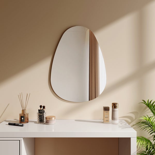 EMKE Asymmetrischer Spiegel 70 x 50 cm, Badezimmer Wandspiegel Asymmetrisch, Modern Dekorspiegel Oval, Wandspiegel für Badezimmer, Schlafzimmer, flur