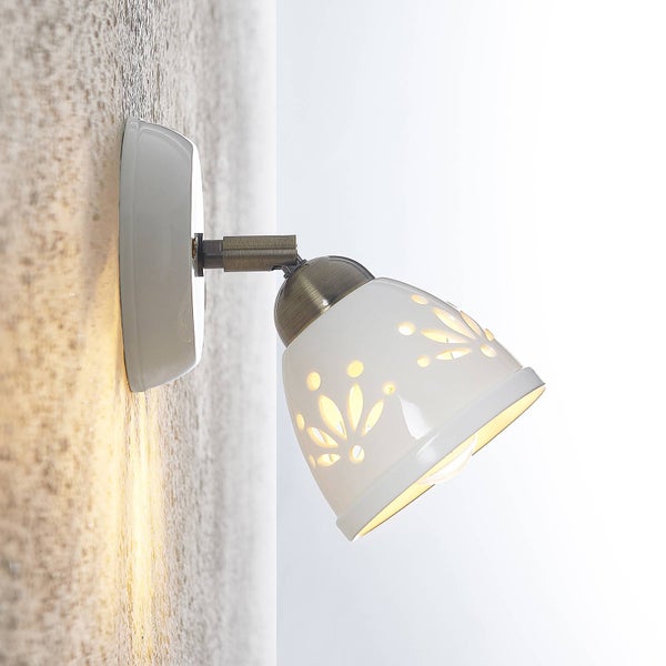 Lindby Strahler Sanrike (Landhaus, Vintage Rustikal) in Weiß aus Keramik (1 flammig E14) - Deckenlampe Deckenleuchte Lampe Spot Wohnzimmerleuchte