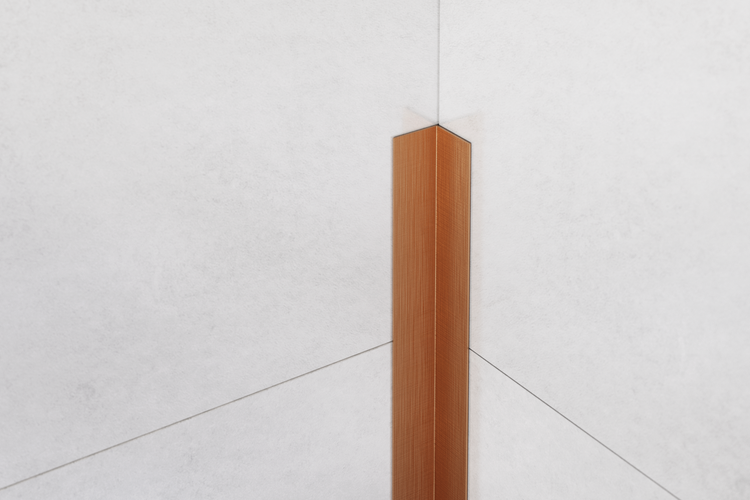 Inneneck-Li-Profil aus Edelstahl 2 cm x 2 cm x 244 cm – satiniertes Kupfer
