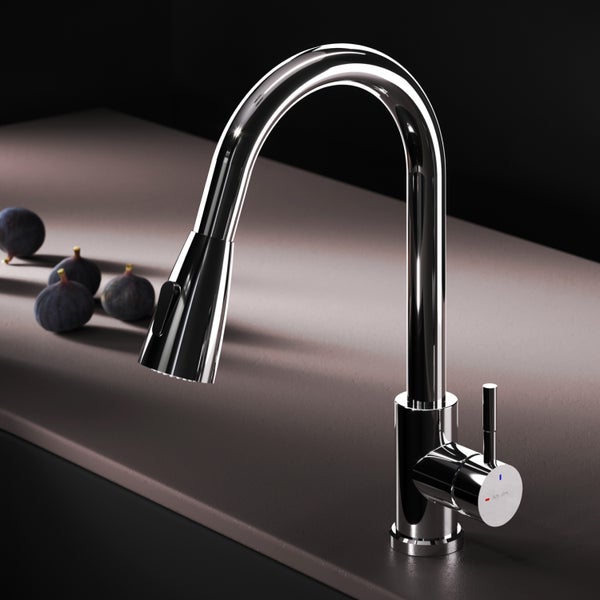 Verchromter Küchenarmatur mit hohem Auslauf und seitlichem Hebel