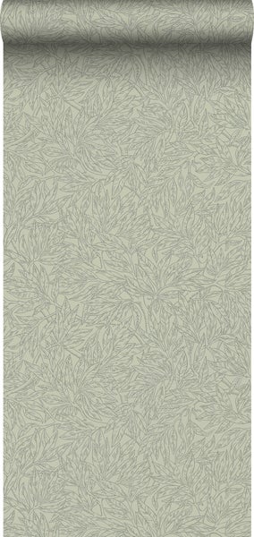 Dekorierter Raum mit floraler Tapete, Bett und Tür