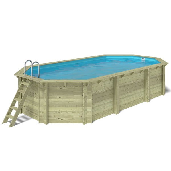 Ovaler Holzpool mit Leiter