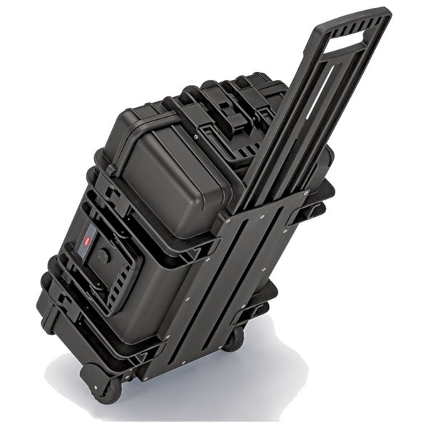 Schwarzer Werkzeugkoffer-Trolley aus robustem Kunststoff mit Rollen und ausziehbarem Teleskopgriff.