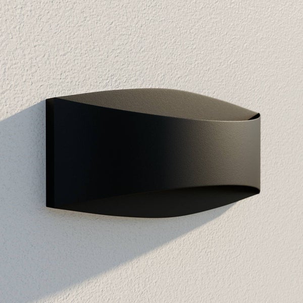 Lindby LED Wandleuchte außen Evric (spritzwassergeschützt (Modern) in Schwarz aus Aluminium (2 flammig, ) - Außenwandleuchten Wandlampe Led Außenlampe Outdoor für Außenwand/Hauswand