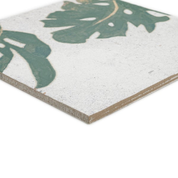 Wandfliese mit Monstera Blättermotiv in quadratischer Form
