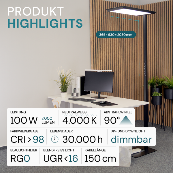 Schreibtisch mit einer dimmbaren Stehlampe mit neutralweissem Licht und einer Lebensdauer von 30.000 Stunden.