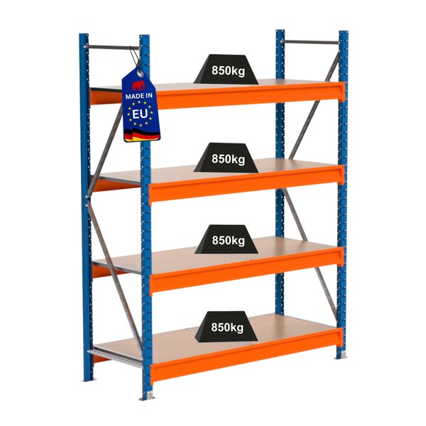 Lagerregal mit vier Ebenen und einer Belastbarkeit von 850 Kilogramm pro Ebene sowie einem Made in EU Zeichen.
