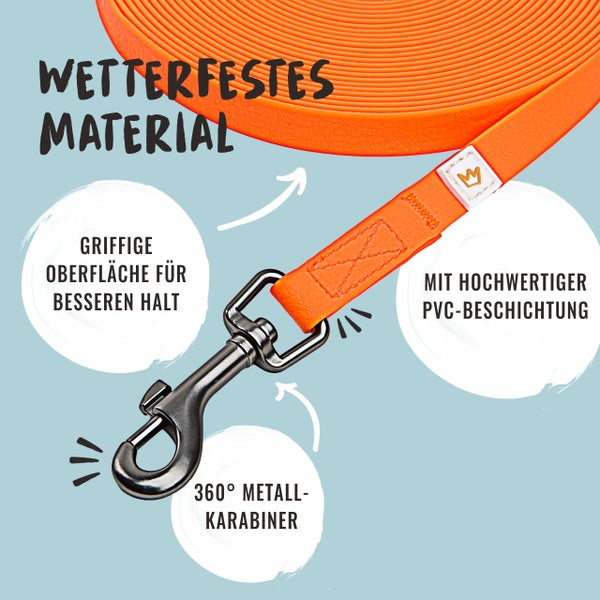Detailaufnahme einer wetterfesten Hundeleine mit Metallkarabiner, griffiger Oberfläche und hochwertiger PVC-Beschichtung