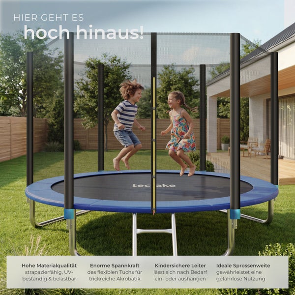 Rundes Gartentrampolin mit Sicherheitsnetz, Leiter und zwei springenden Kindern in einem hellen Garten.