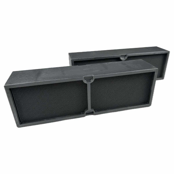 Zwei Aktivkohlefilter für Lüftungsanlagen