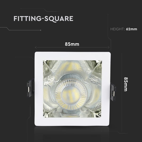 Quadratischer LED-Einbaustrahler mit den Maßen 85 Millimeter mal 85 Millimeter und einer Einbauhöhe von 62 Millimeter.
