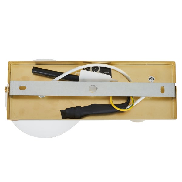 Innenansicht einer Wandleuchte mit Metalleinfassung