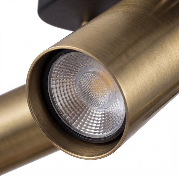 LED Strahler in Messingoptik zur Decken oder Wandmontage für eine gezielte Beleuchtung