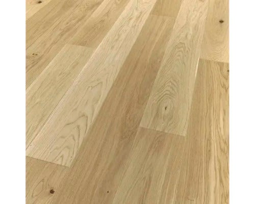 Verlegter Parkettboden aus Holz
