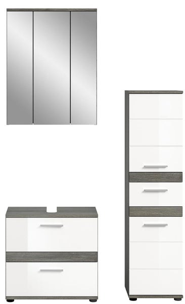 Modernes Badezimmermöbel Set bestehend aus dreitürigem Spiegelschrank, Waschbeckenunterschrank und Hochschrank in Weiß mit Holzdekor Akzenten.