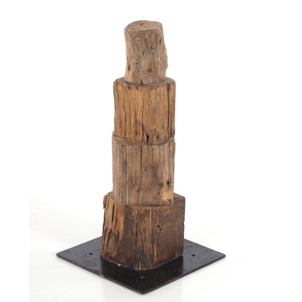 Deko Figur Tower 4 Wurzel Massivholz auf Metallplatte, Unikat natur-schwarz