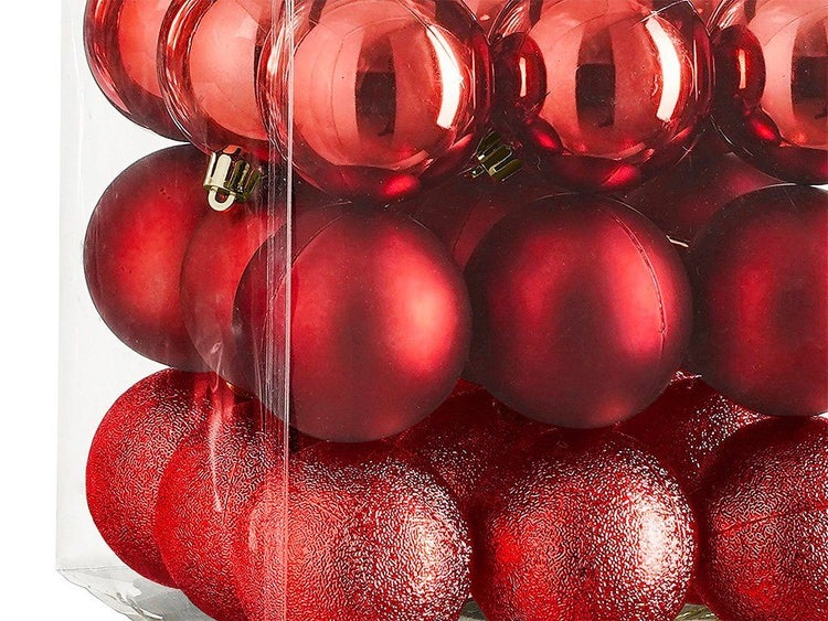 Set mit glänzenden, matten und glitzernden Weihnachtskugeln in der Aufbewahrungsbox