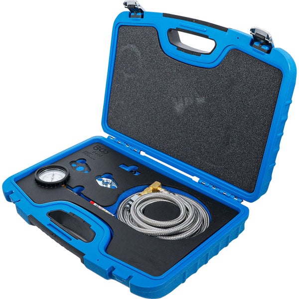 Druckprüfset für Kühlsysteme im Werkzeugkoffer