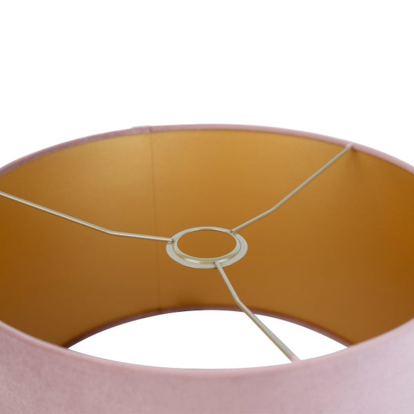 Innenansicht eines Lampenschirms mit Stoffbezug und Metallhalterung