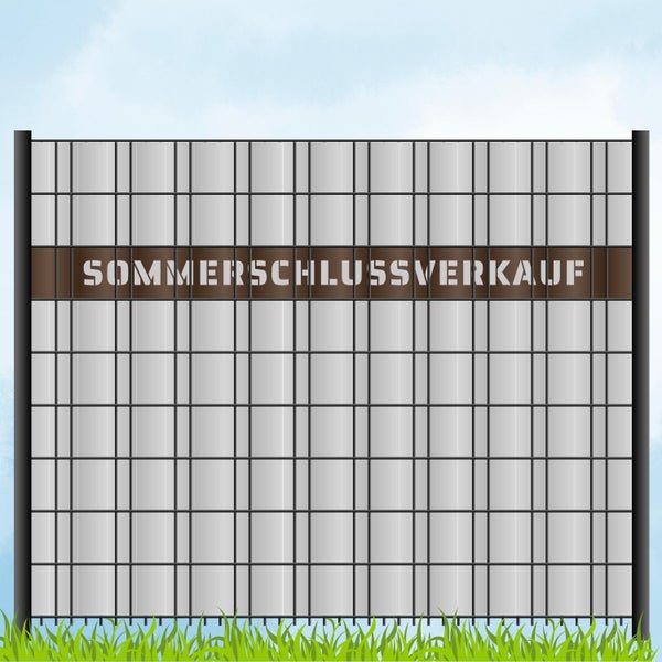 Zaun mit dem Schriftzug Sommerschlussverkauf