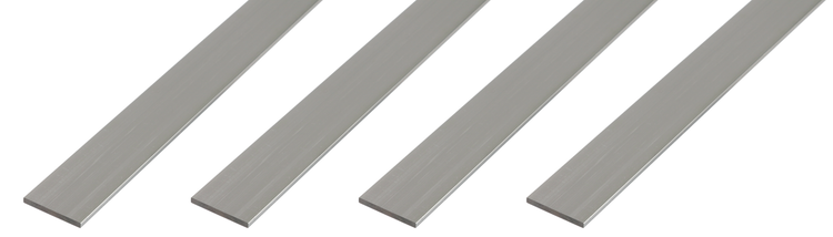 Vier flache Metallschienen aus Aluminium zur vielseitigen Verwendung als Konstruktionselement.