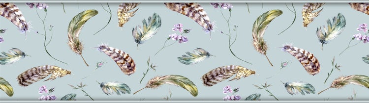 Bordüre mit Federn- und Blumenmuster