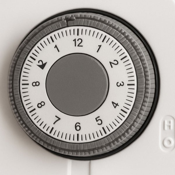 Analoge Zeitschaltuhr zur Steuerung von Geräten