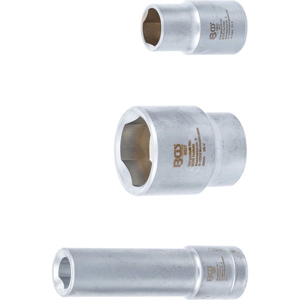 Steckschlüsseleinsätze aus Metall in verschiedenen Größen